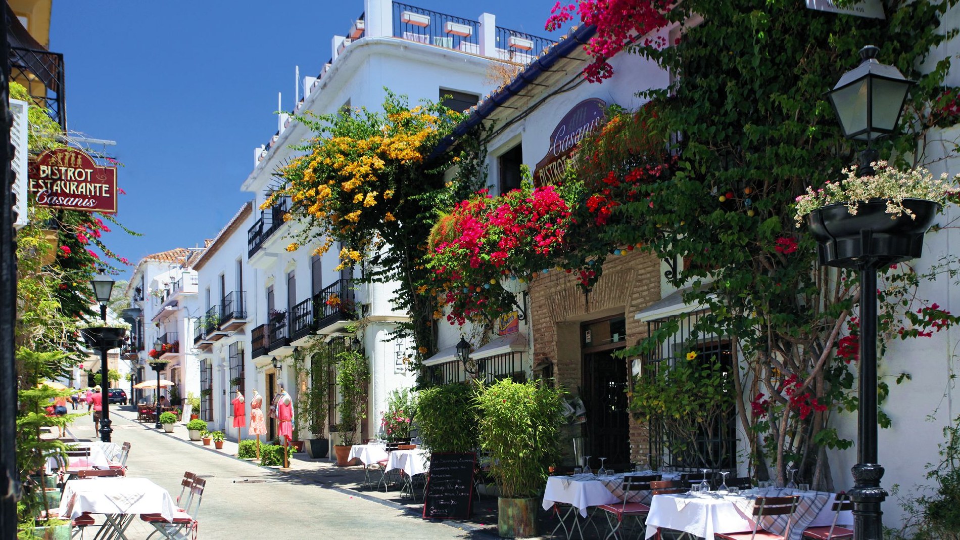 calle_ancha_casco_antiguo.jpg (629 KB)