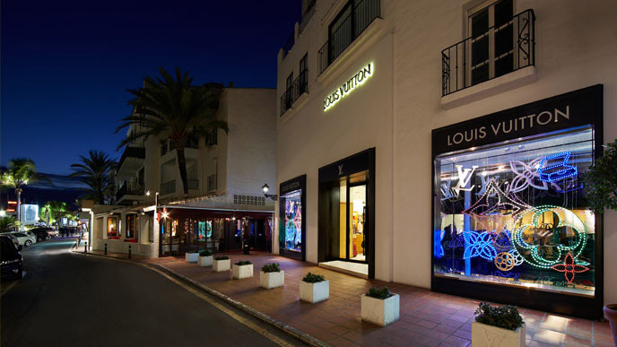 Louis-Vuitton-Puerto-Banus